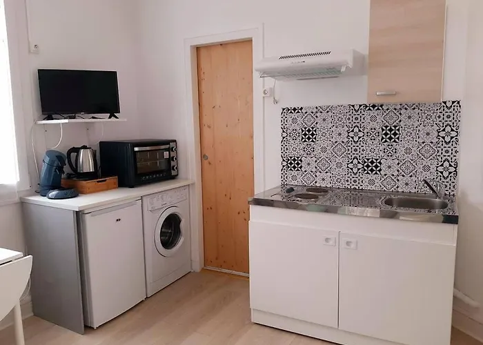 Charmant Petit Studio